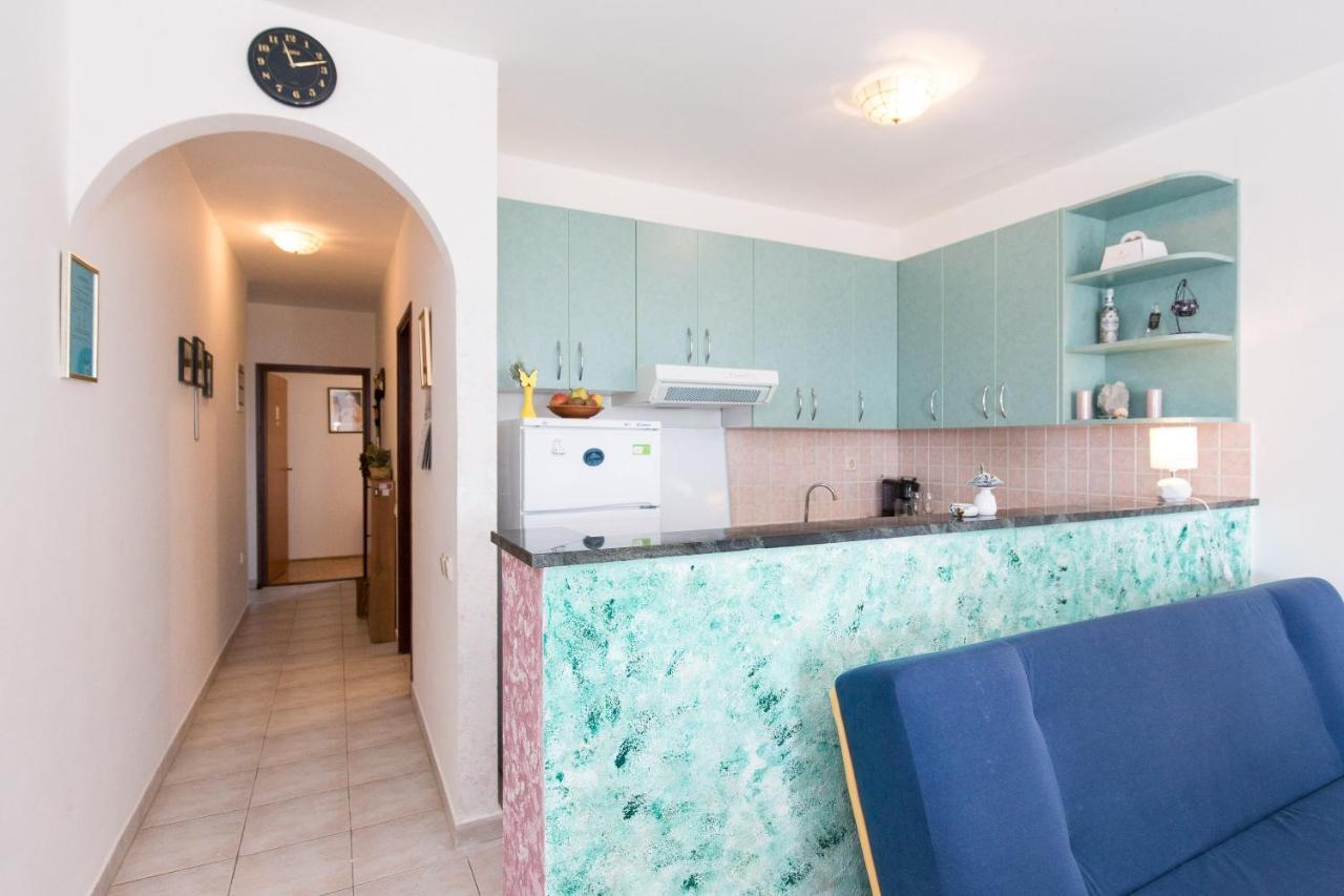 Apartment Bella-Vista Ічичі Екстер'єр фото